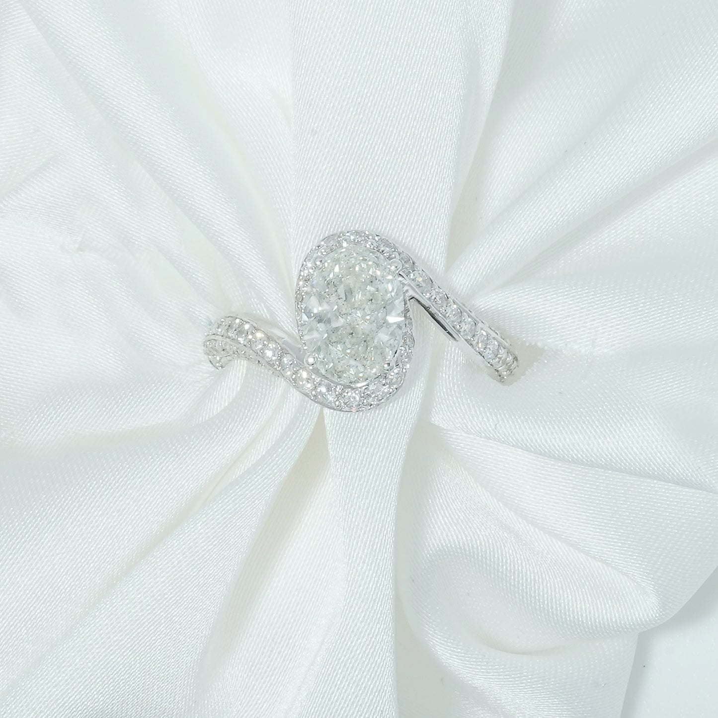 1.5CT Oval Diamond Ring (ARJS2208