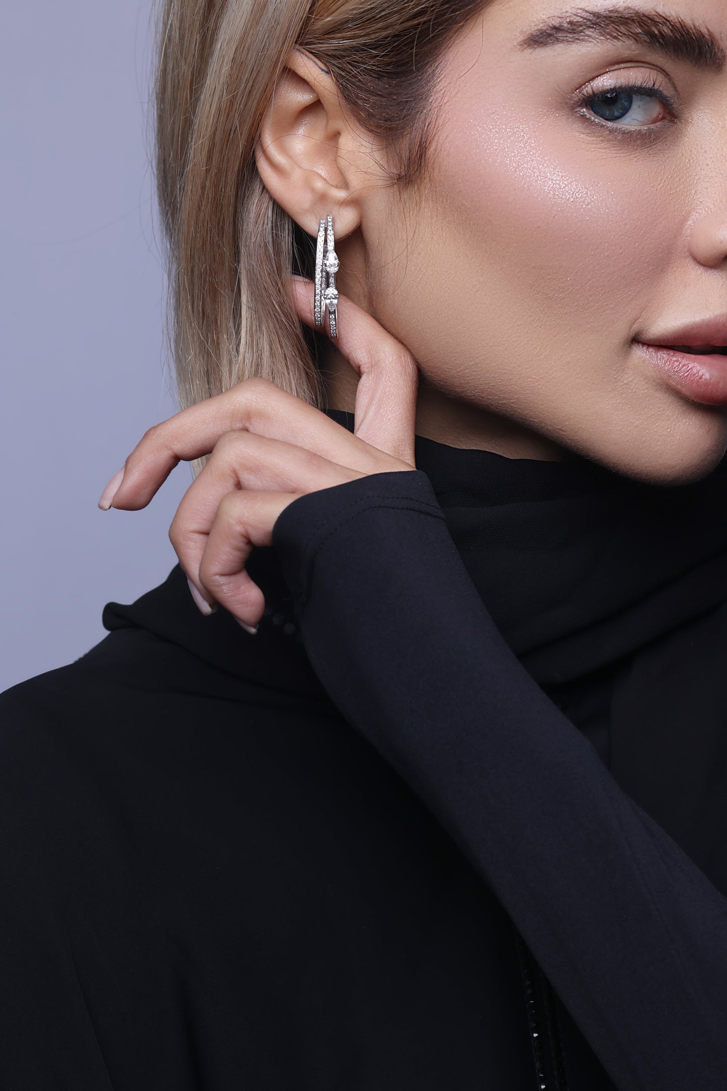 PEAR & ROUND DOUBLE HOOPS EARRING (ARJ1117)