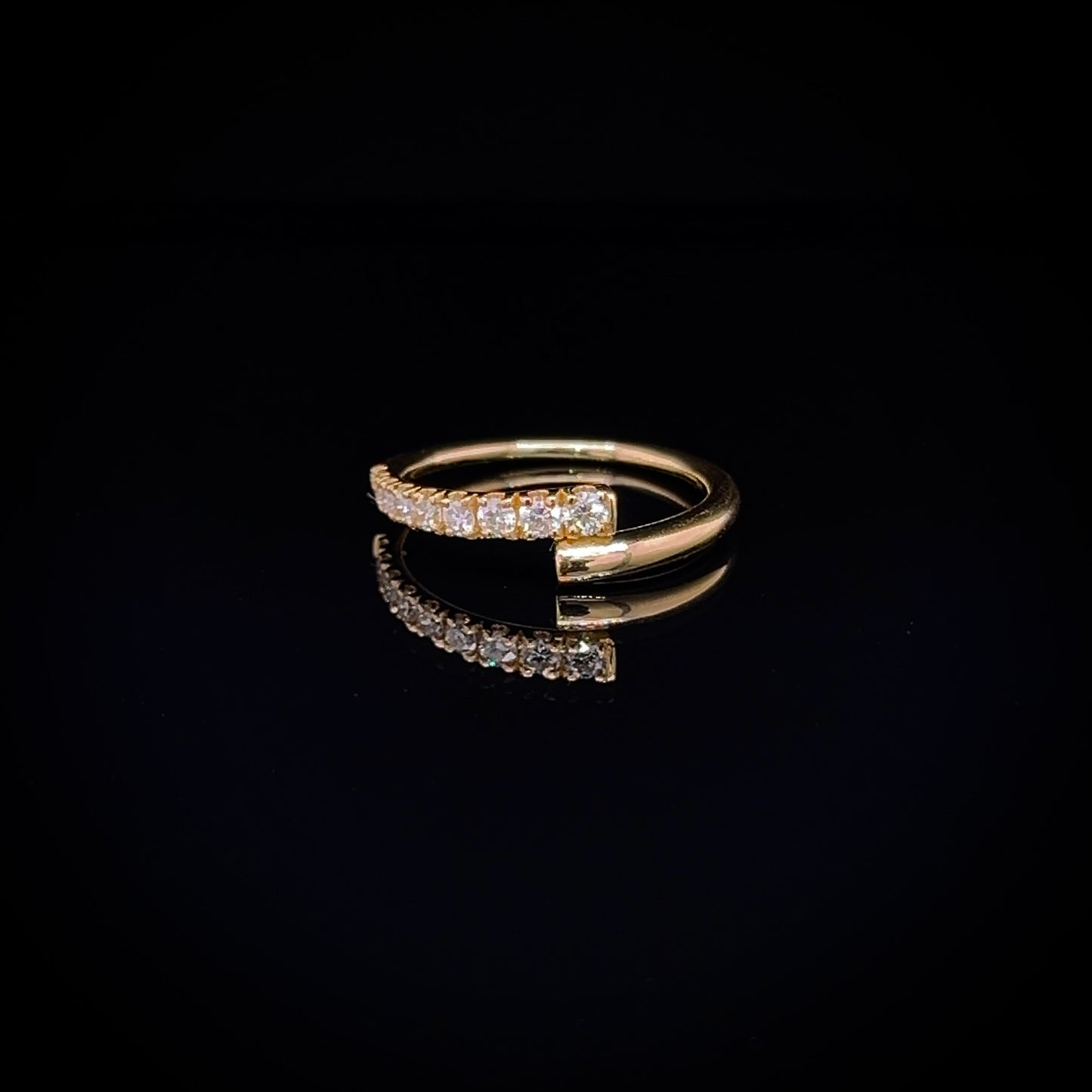 ROUND DIAMOND RING (BRD1235)
