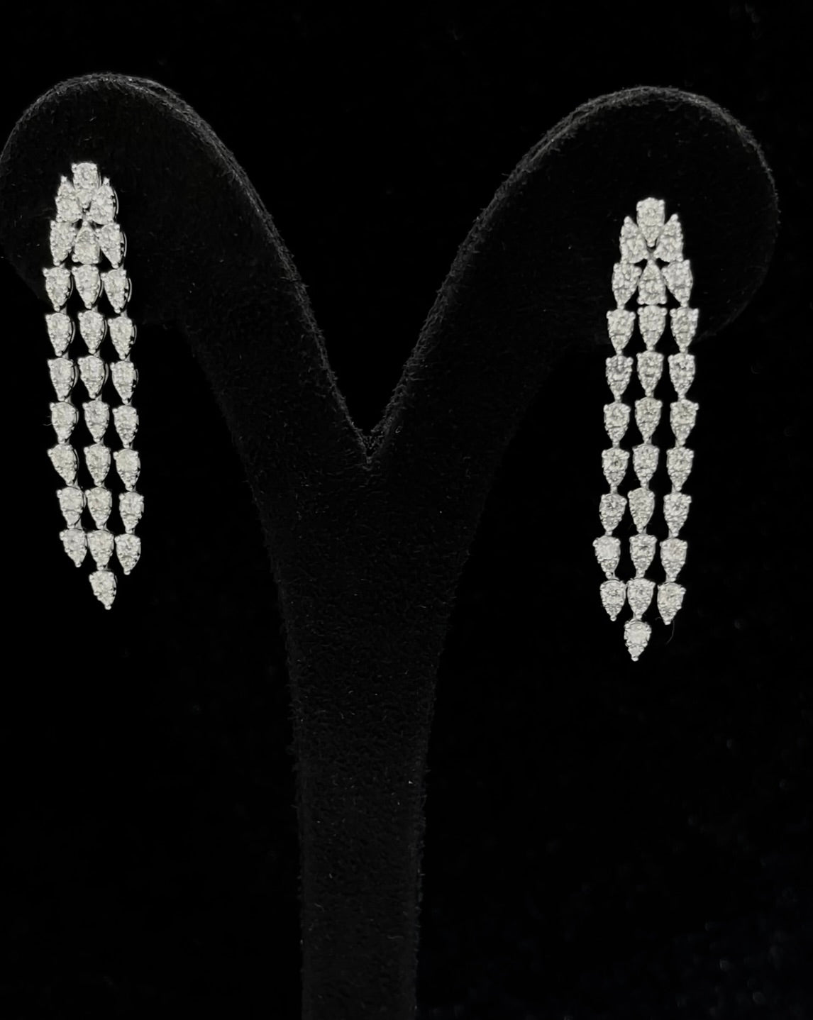 3 Line Cluster Dangling Diamond Earrings (ARJS3528)