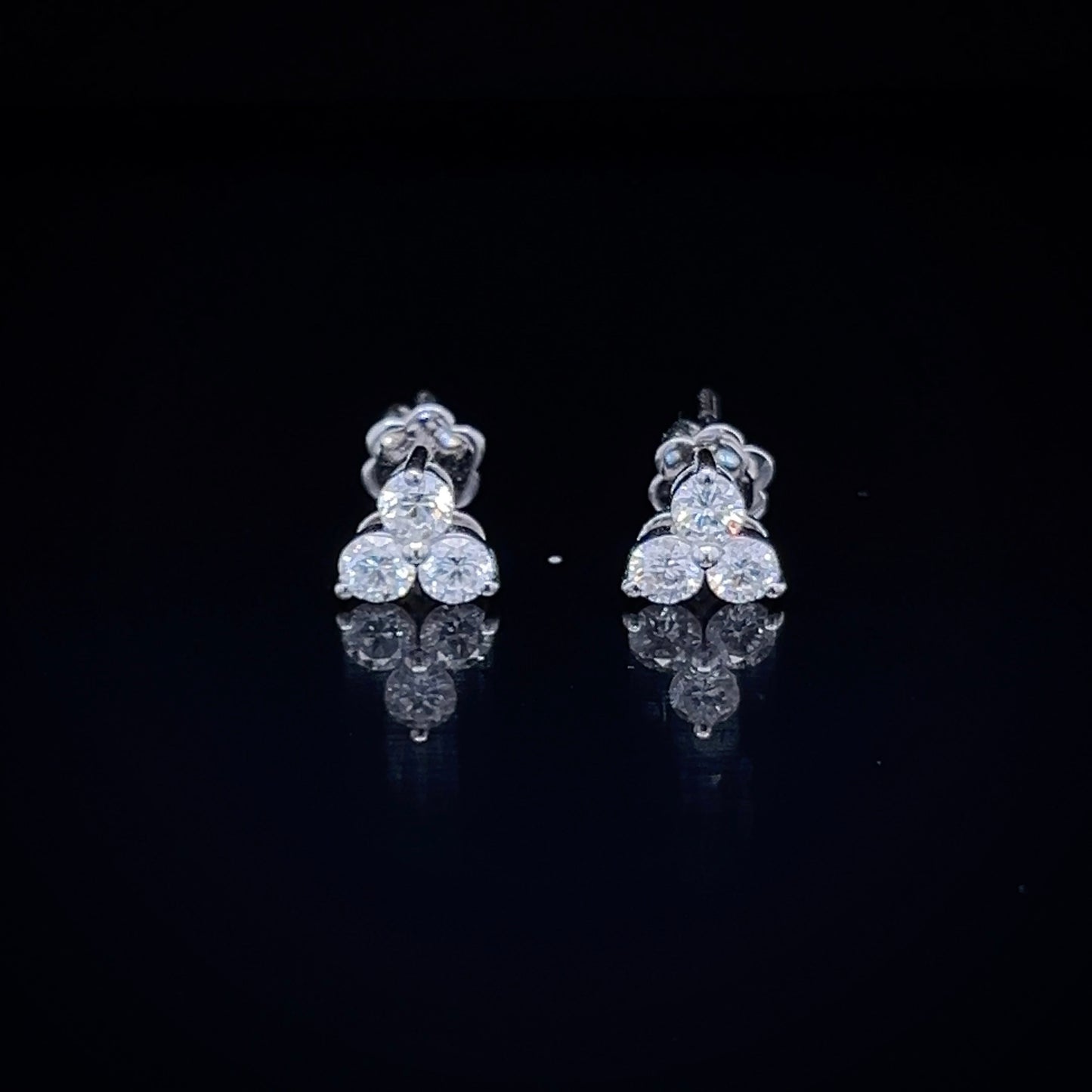 Round Diamond Stud Earring (ARJS2615)