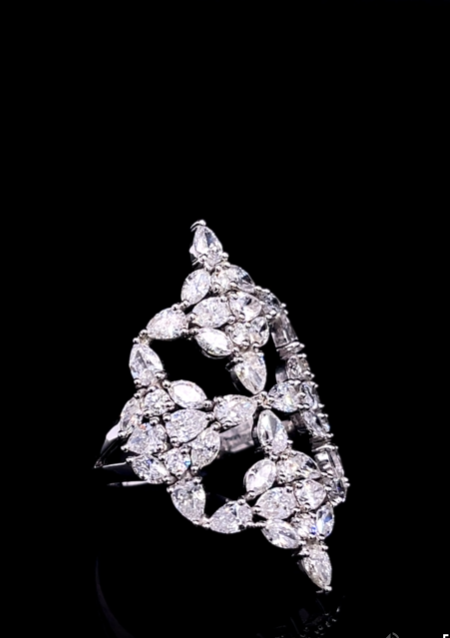 Mix Shape with Floral Pattern Diamond Ring (SKJ1211)
