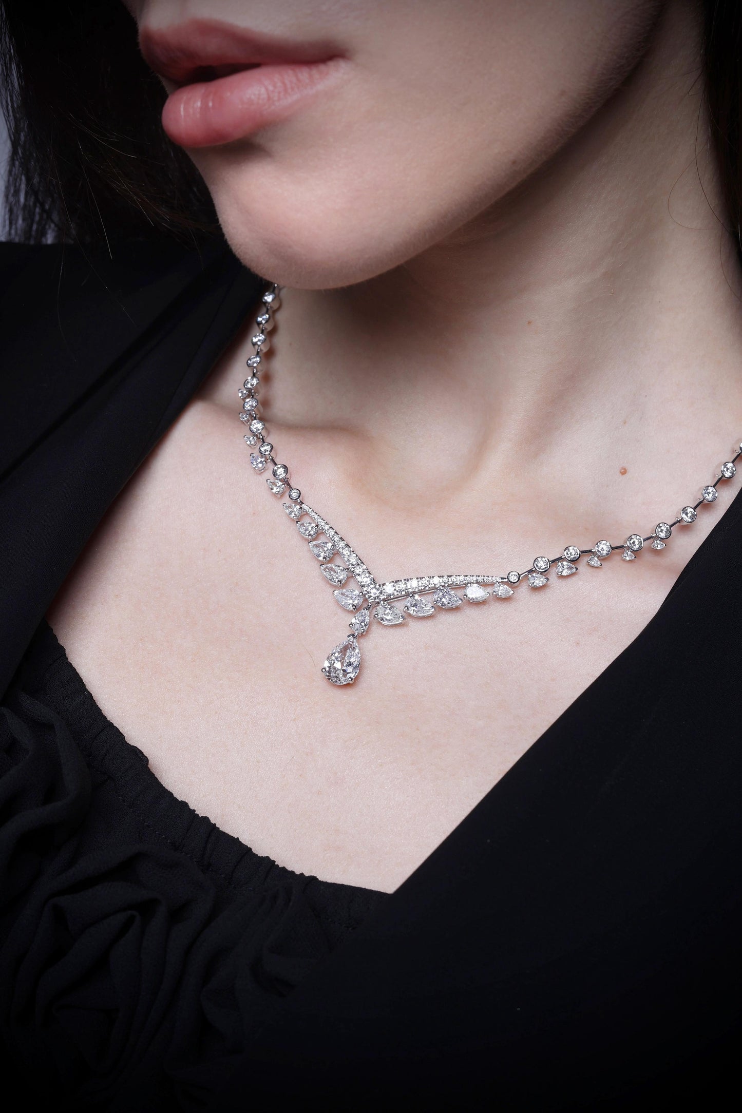 3CT PEAR SOLITAIRE NECKLACE
