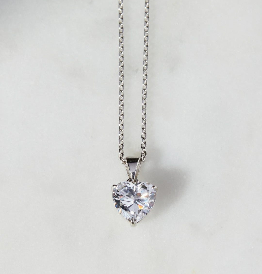 1.5 CT Heart Pendant (ARJS2724)