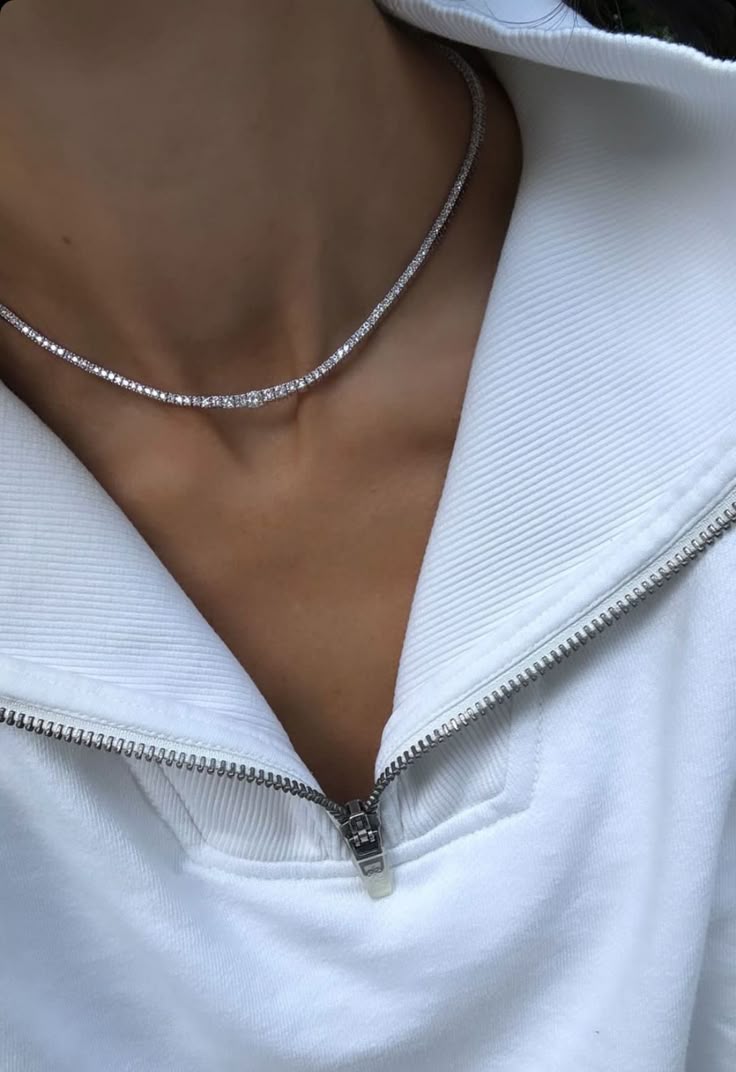 Graduating Tennis Necklace  4.40 carats / 13.46 grams FG COLOR / VS-SI