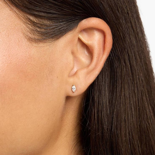 Elegant 0.60 Carat Marquise Diamond Studs - F/G Color, VS-SI Quality - 4000 AED