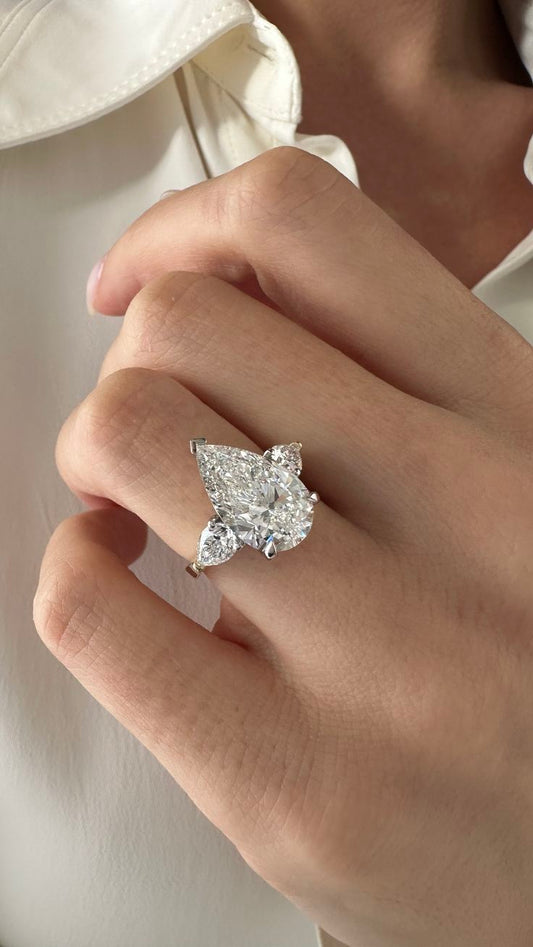 3CT Pear Triology Diamond Ring (ARJS3589)