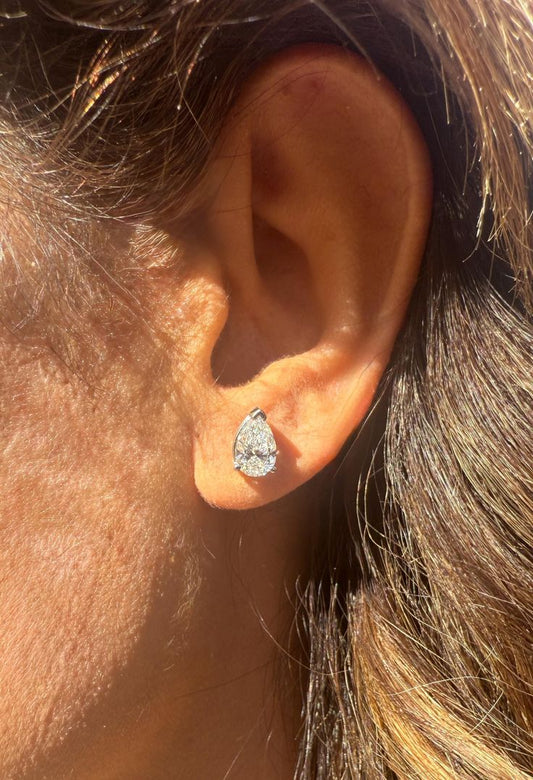 1.5CT Each Pear Stud (ARJS2801)