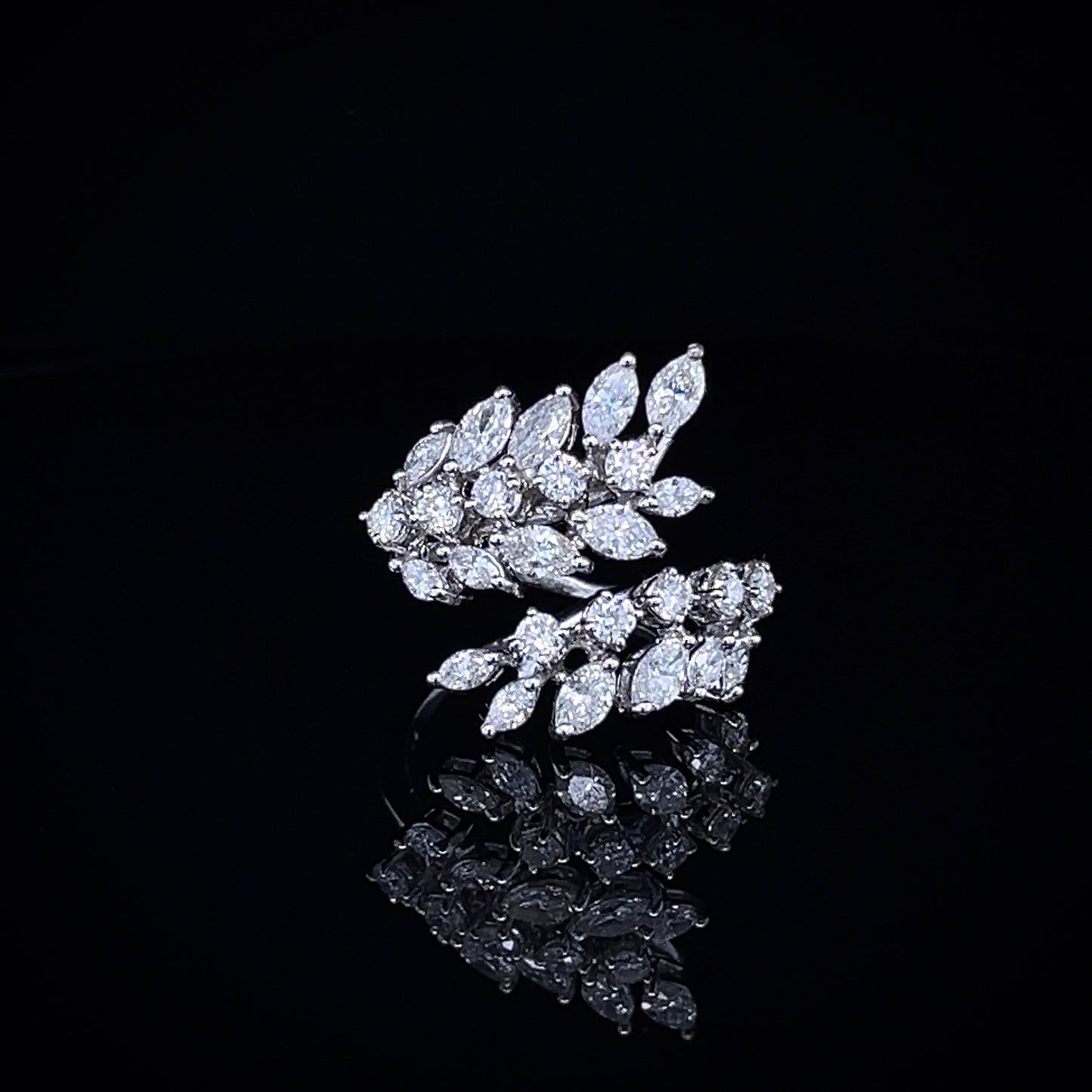 Marquise ring for all age