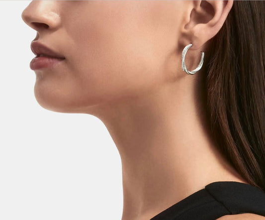 Twisted Round Diamond Hoops Earrings (ARJ1115)