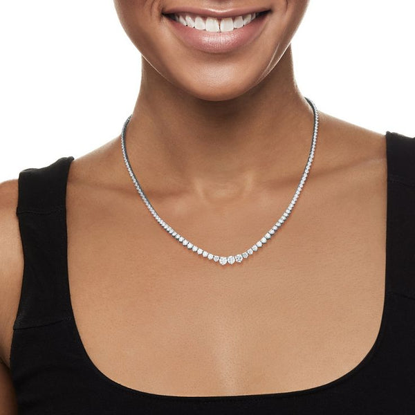 15.60 Carat Diamond Tennis Necklace - 24.14g Gold FG COLOR / VS-SI  - 74,120 AED