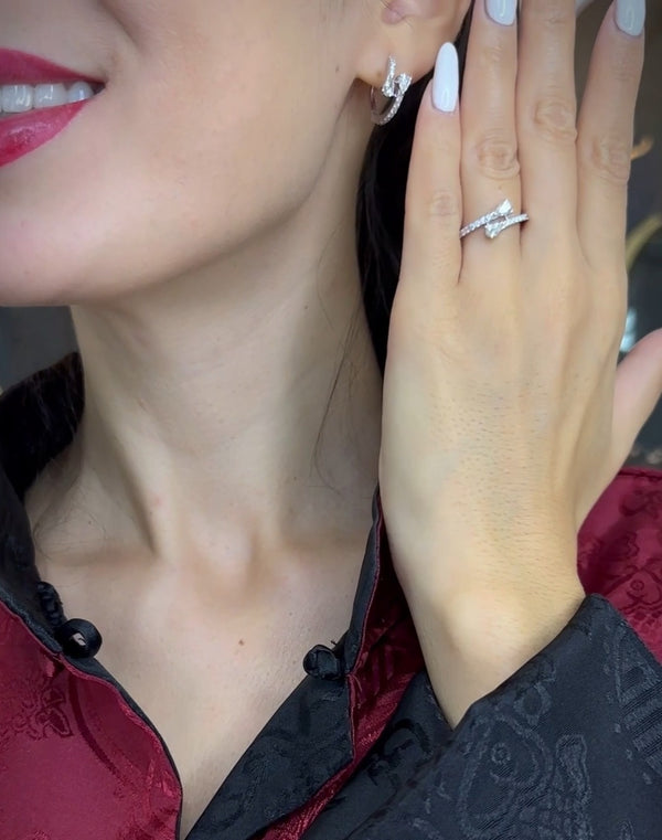 20PT Pear Hoops Earring (ARJS2730)