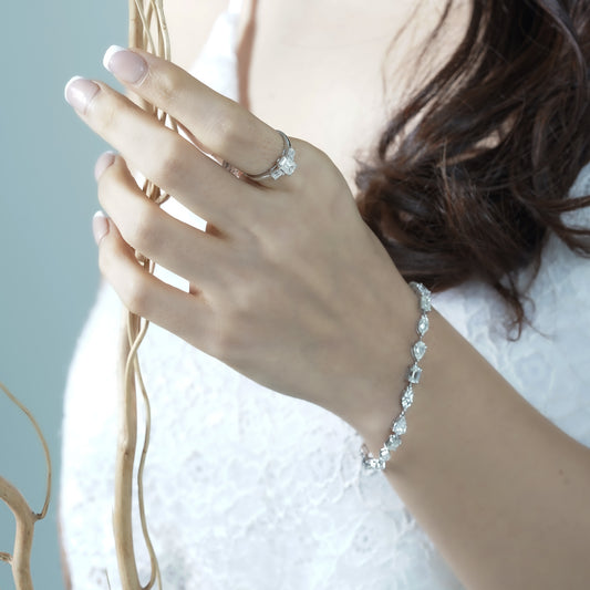 MIX SHAPE DIAMOND BRACELETE