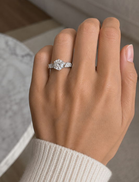 1CT Round Diamond Ring (ARJS2517)