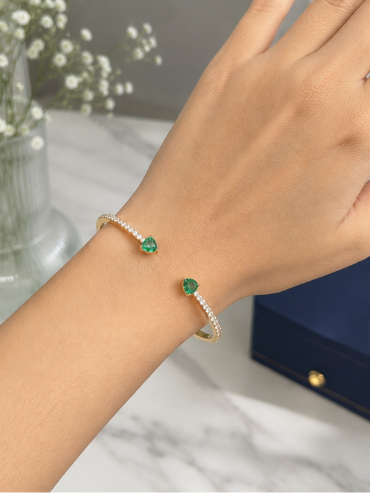 Natural Green Heart Bangle (ARJS2452)