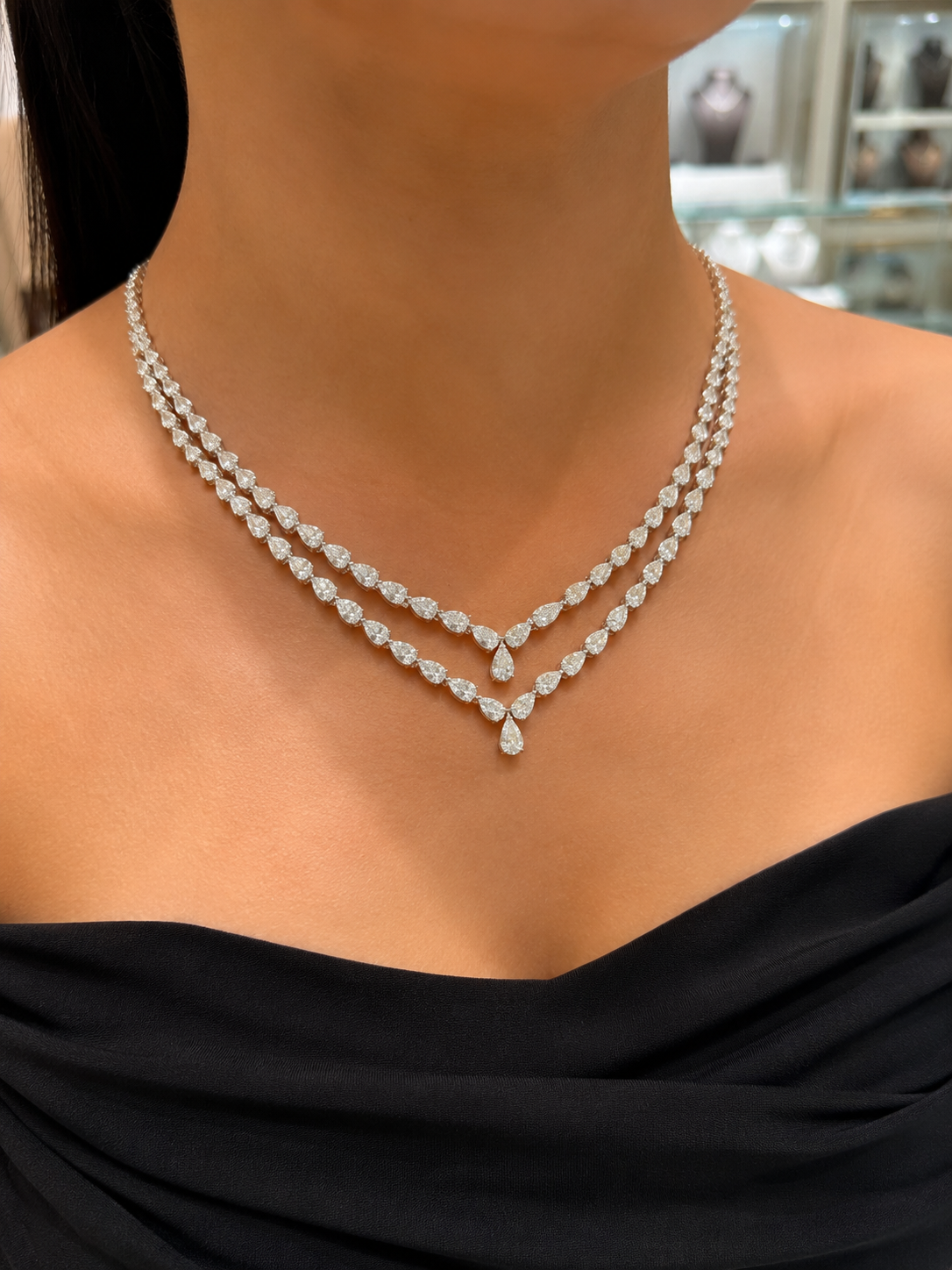 Pear Layered Diamond Necklace (ARJS4041)