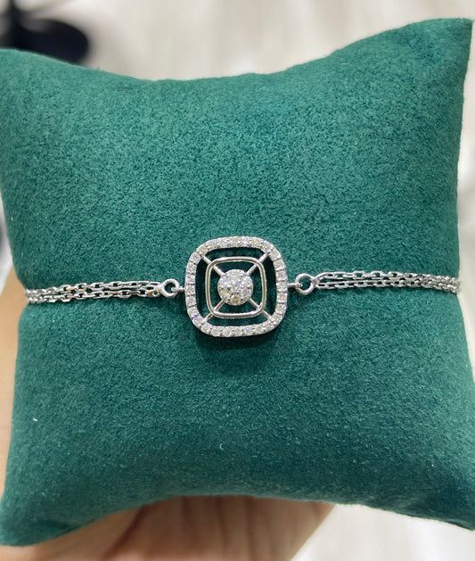 Cluster Chain Diamond Bracelet in WhiteGold (BRD1222)