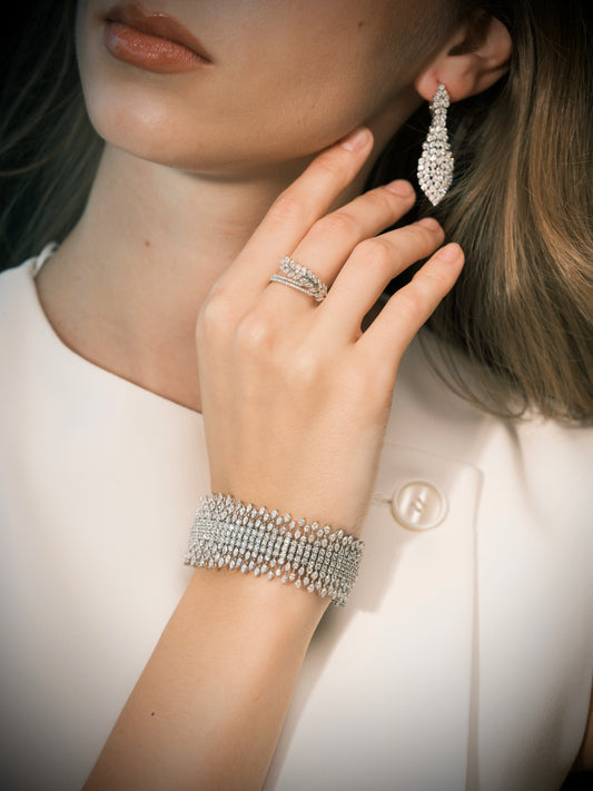 Round Dangling Diamond Earrings (ARJS2497)