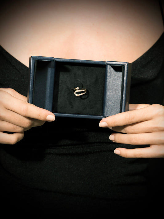 PEAR & ROUND DIAMOND RING (BRD1248)