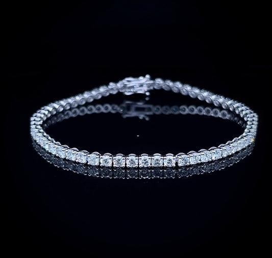 0.10 EACH ROUND DIAMOND TENNIS BRACELET