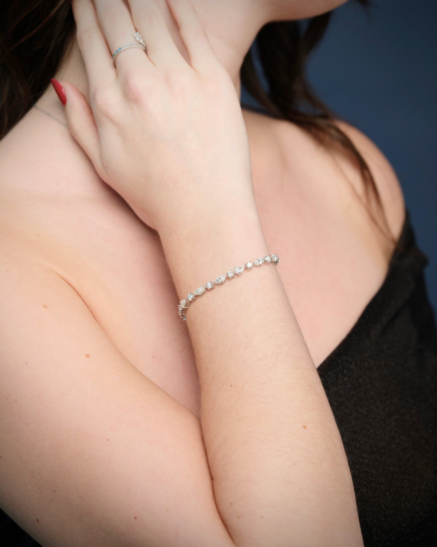 PEAR MARQUISE & ROUND DIAMOND BRACELET