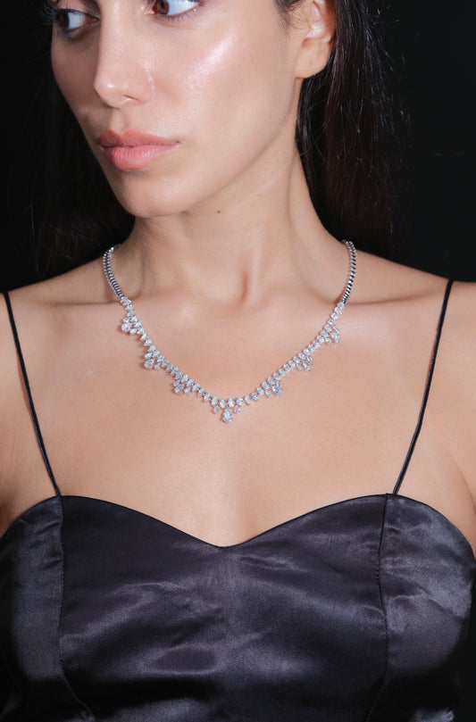 PEAR DIAMOND NECKLACE