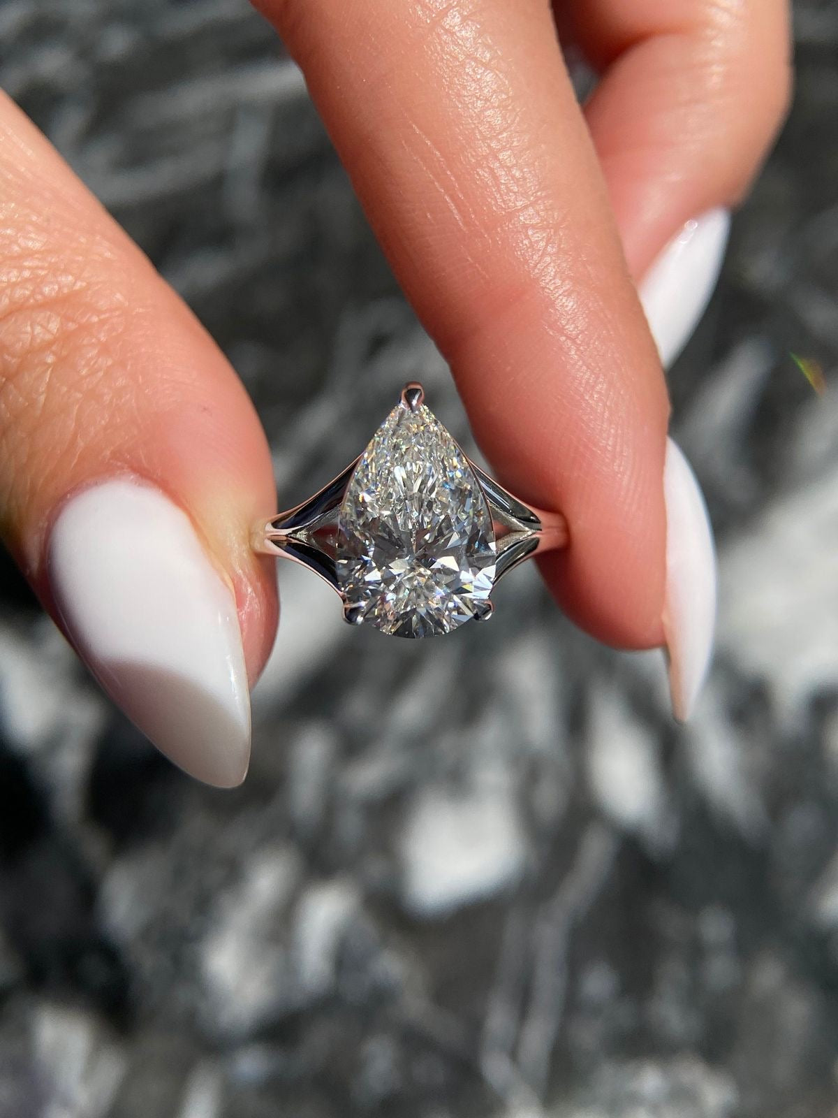 5CT Pear Solitaire Diamond RIng (ARJS4012)