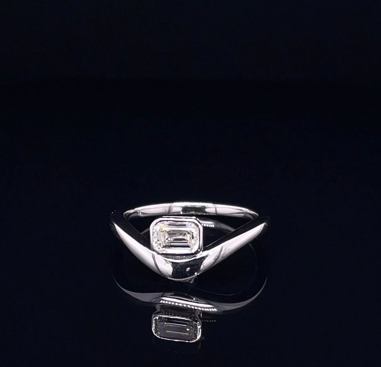 Half Carat Emerald White Gold Diamond Ring (ARJS3966)