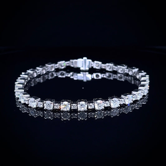 Stunning Round Diamond Bracelet