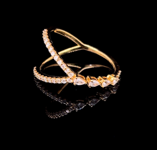 Y Shape Diamond Ring in Yellow Gold (BRD1253)