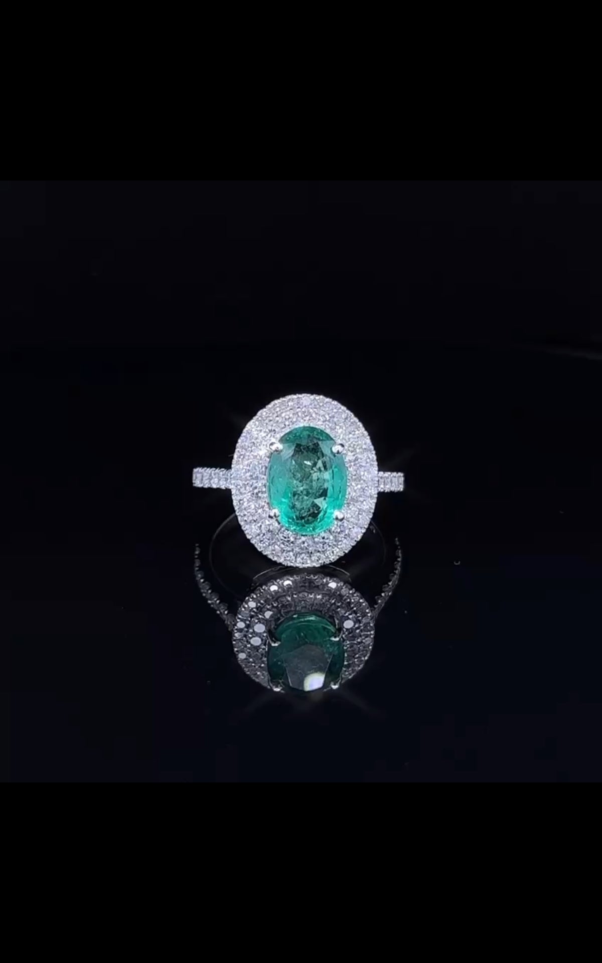 Oval Cut Green Emerald With Diamond Ring(ARJS2563)