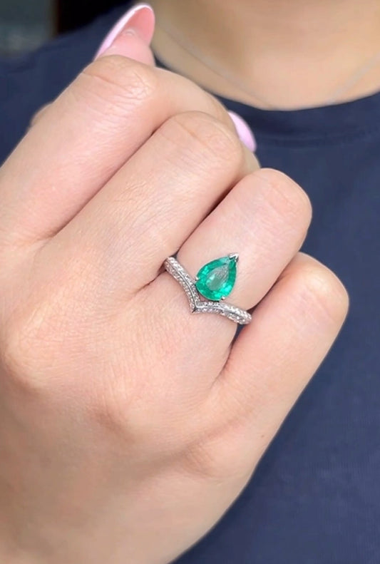 Pear Cut Emerald with Cluster Round Diamond Ring (ARJS2442)