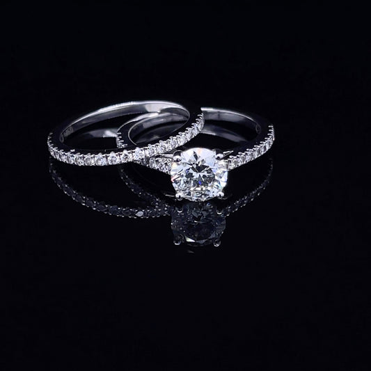 Half Carat Round with Side Diamond  Twin Ring (ARJS2332)