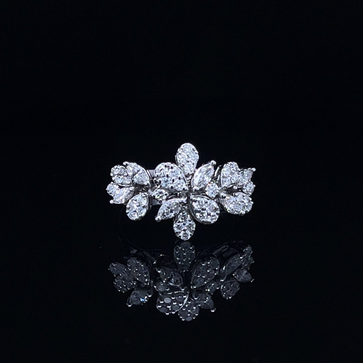 Floral Cluster Diamond Ring (ARJS2511)