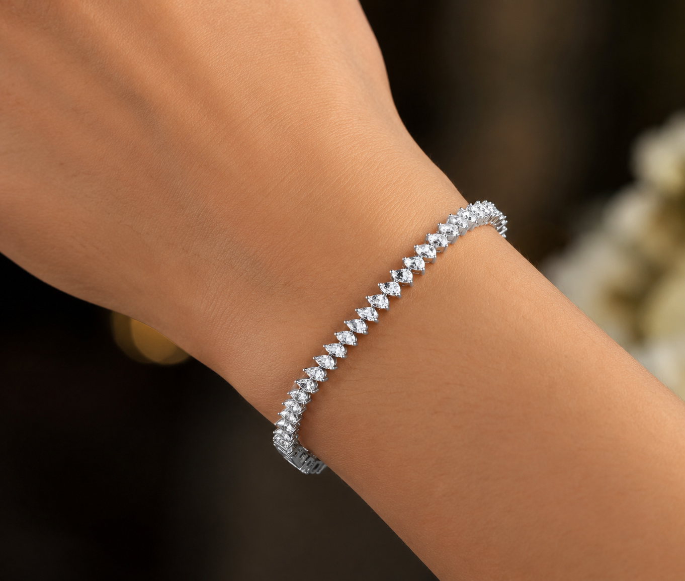 Pear Diamond bracelets (ARJS2531)