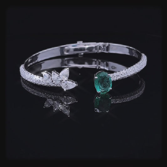 Natural Green Oval  Bangle (ARJS2490)