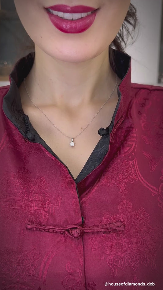 ROUND BRILLANT DIAMOND PENDANT WITH 0.50 CENTRE