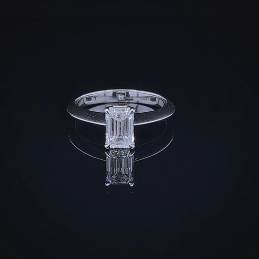 1CT Emerald Ring (ARJS2043)